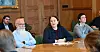 Hege-Merethe Bengtsson, forhandlingssjef i Dnmf, men leder av forhandlingsutvalget, Trym Lokander (tv) og områdeansvarlig Helene J. Brandal (th)