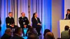 BEREDSKAP: Oliver Berdal, sjef i Sjøforsvaret; Tom Haakenstad, beredskapssjef i Redningsselskapet og Hege-Merethe Bengtsson, adm. dir i Dnmf, i diskusjon om beredskap.