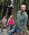 FAMILIELIV: Hjelmeland ser fram til enda flere fine stunder med Bastian (11) og Olea (8) når han går inn på den nye 2:1-rotasjonen.