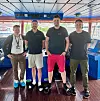 SOMMERSTEMNING: Om bord på ankerhåndtereren Siem Pearl i Bergen. Fra venstre: Marius Mandal Bårdsgjerde, 1. styrmann William Thorseth, overstyrmann Edvard Arnold Østengen og 1. styrmann Anders Kjellevold.