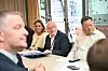 Frode Sund innleder møtene og leder NHO Sjøfart-delegasjonen.