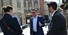 Advokat i Norsk Sjømannsforbund, Terje Hernes Pettersen, i diskusjon om lovforslagetmed administrerende direktør i Dnmf, Hege-Merethe Bengtsson og politisk rådgiver i Dnmf, Bjørn Thorvaldsen.