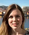 Linn Therese Skår Hosteland, Kystrederiene